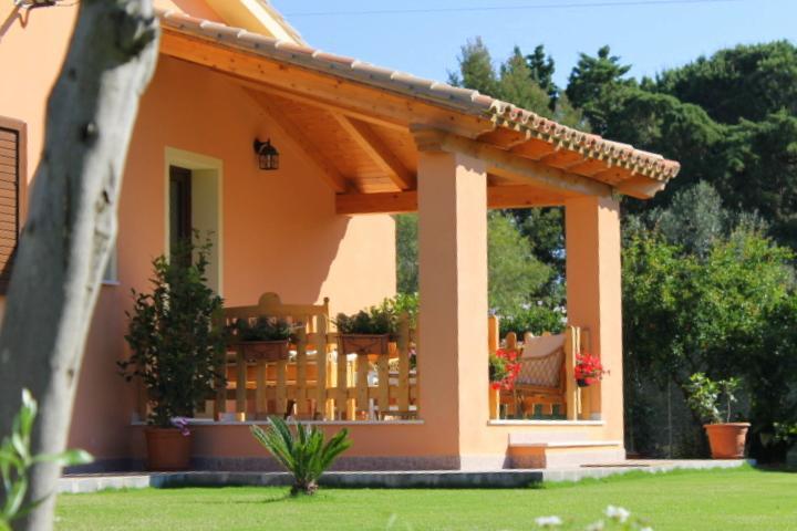 풀라 Il Melograno Di Nora B&B 외부 사진